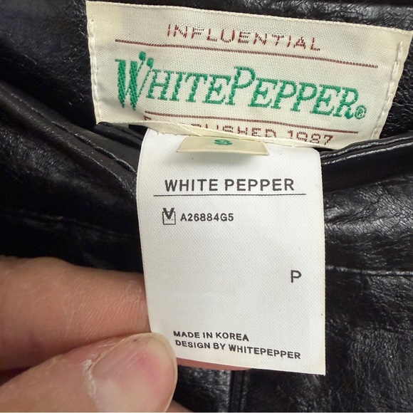 Black Leather Pants size small made in Korea - Picture 3 of 5